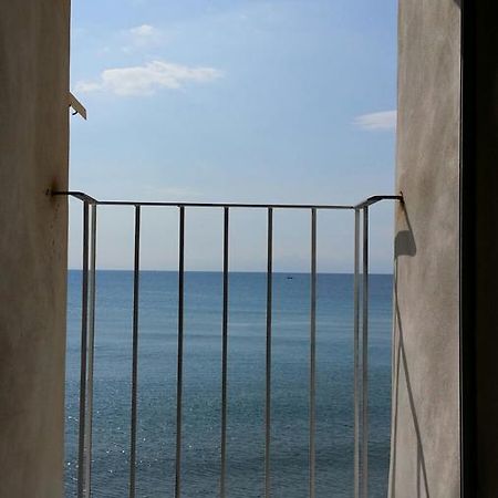 تْشيفالو Balcone Sulla Spiaggia المظهر الخارجي الصورة